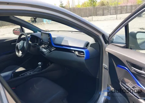 2020 Toyota C-Hr Xle из США, поврежденный, VIN NMTKHMBX6LR106469